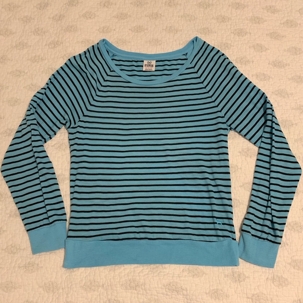 Victoria’s Secret/Pink long sleeve